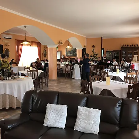 Hotel Ristorante Villa Pegaso-2